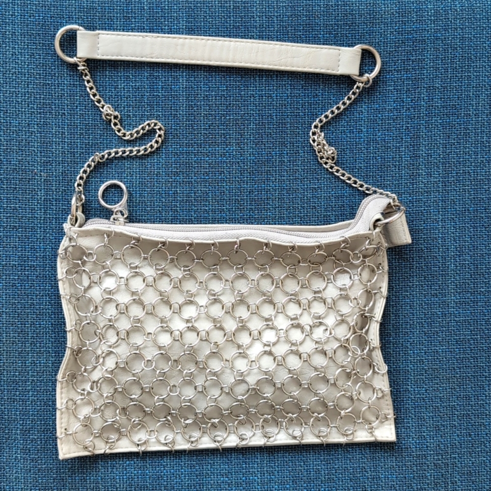 2/$50💜Shoulder Bag With Metal Mesh Overlay, EUC